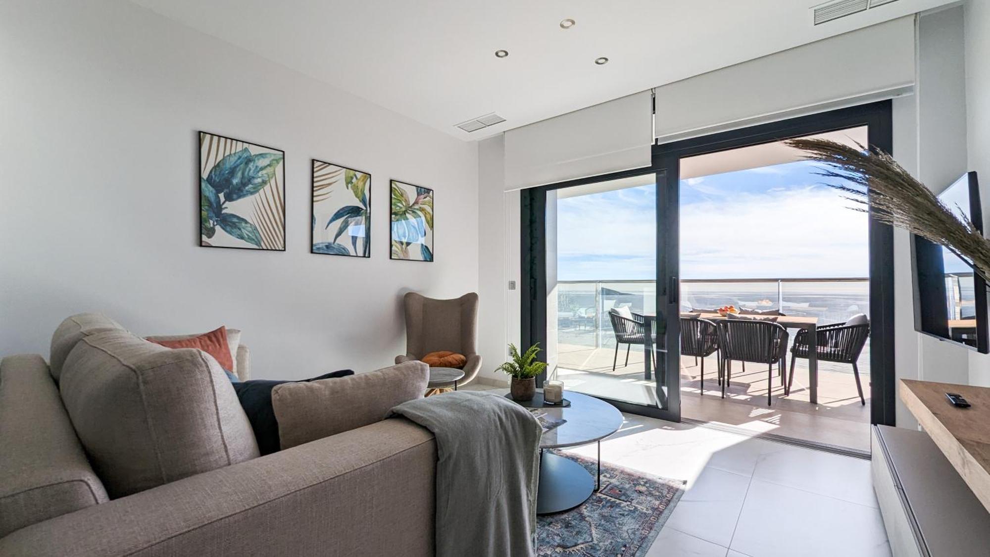 Sunset Cliffs Superb Apartment